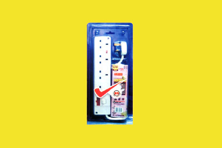4*13A FUSED EXTENSION SOCKET OUTLET WITU SWITCH AN