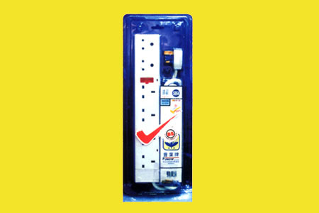 4*13A+2*5A FUSED EXTENSION SOCKET OUTLET WITU NEON
