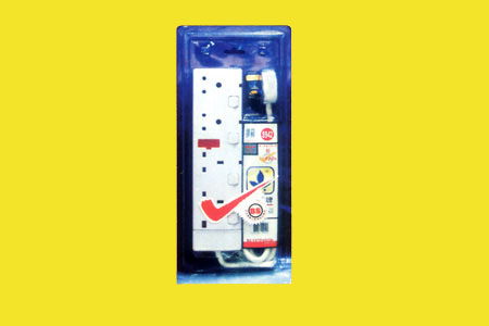 2*13A+5A FUSED EXTENSION SOCKET OUTLET WITU NEON &