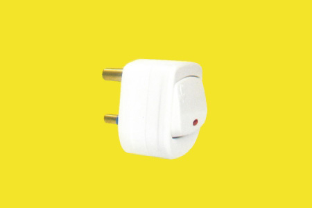 15A ROUND PIN PLUG WITH NEON AND WIDE ROCKER SWITC