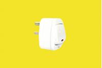 GB 16A WIDE ROCKER SWITCH PLUG WITH NEON